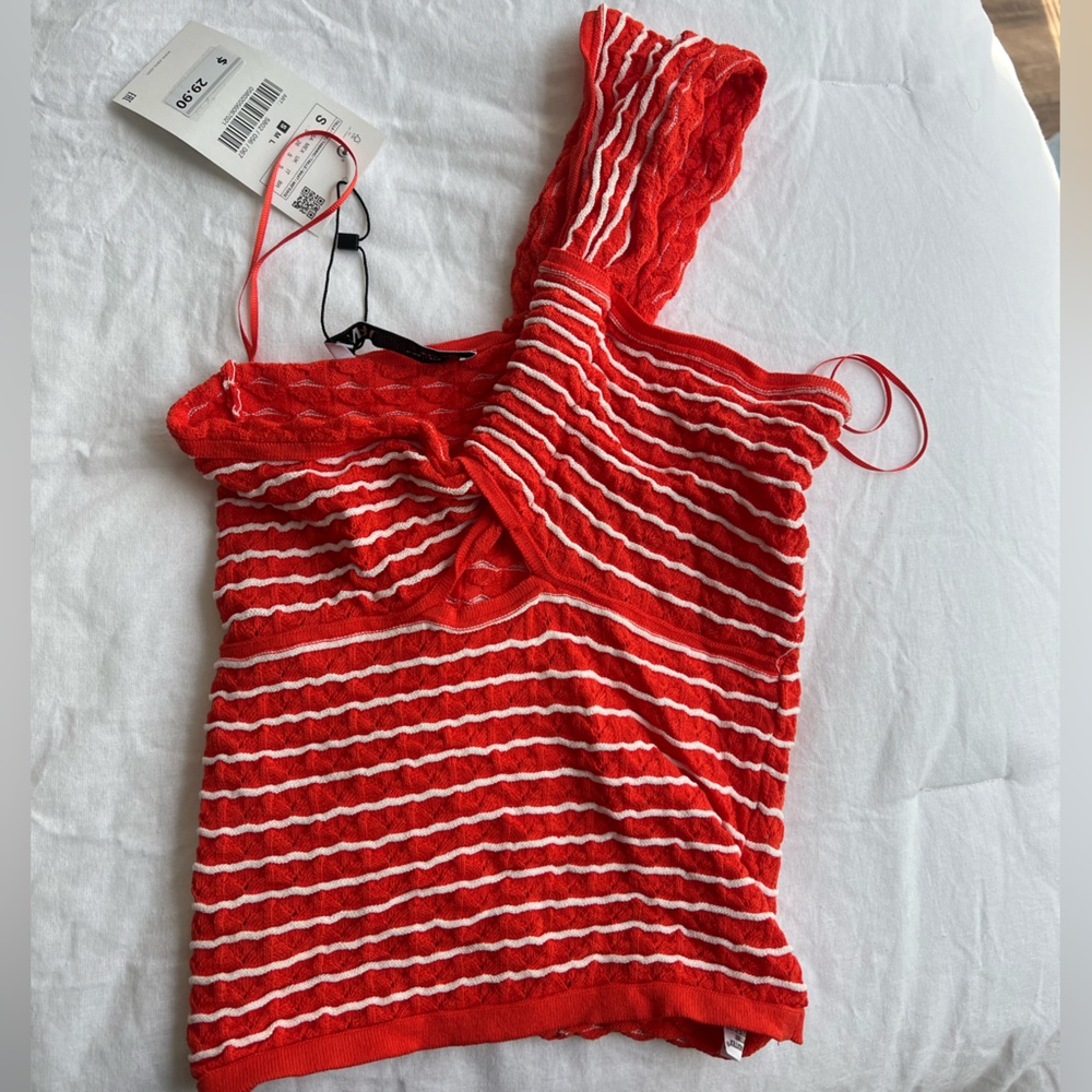 COPY - Zara one shoulder top